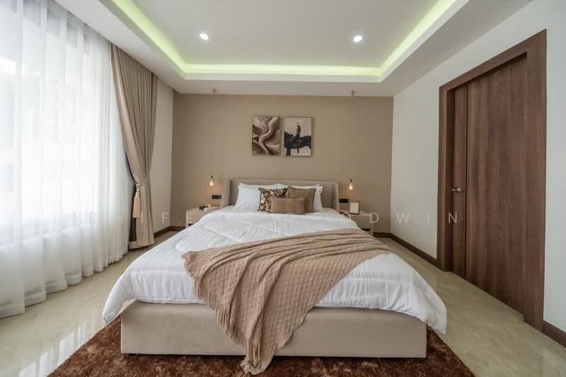 Spacious 6-Bedroom Pool Villa with Private Garden in Peaceful Huay Yai, Chon Buri (Pattaya), Huai Yai, Bang Lamung (Pattaya), Chon Buri (Pattaya), 6 Bedrooms, 450 sqm, Villa For Sale, by Baifern Goodwin, 500572271 - DDproperty.com