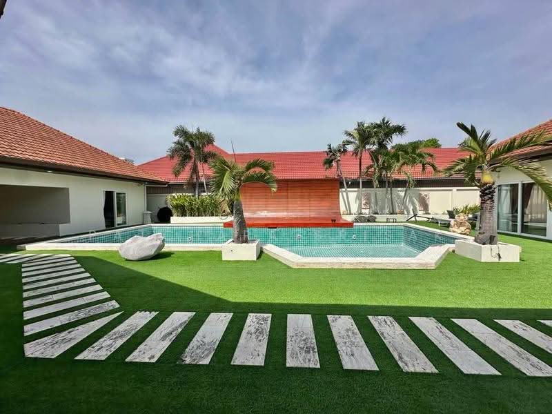 View Talay Villas Pattaya, Chon Buri (Pattaya), Pattaya Nua Road, Na Kloe, Bang Lamung (Pattaya), Chon Buri (Pattaya), 6 Bedrooms, 450 sqm, Villa For Rent, by Patchara Srisak, 500572282 - DDproperty.com