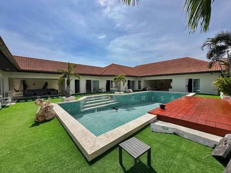 View Talay Villas Pattaya, Chon Buri (Pattaya), Pattaya Nua Road, Na Kloe, Bang Lamung (Pattaya), Chon Buri (Pattaya), 6 Bedrooms, 450 sqm, Villa For Rent, by Patchara Srisak, 500572282 - DDproperty.com