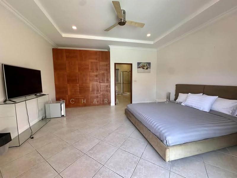 View Talay Villas Pattaya, Chon Buri (Pattaya), Pattaya Nua Road, Na Kloe, Bang Lamung (Pattaya), Chon Buri (Pattaya), 6 Bedrooms, 450 sqm, Villa For Rent, by Patchara Srisak, 500572282 - DDproperty.com
