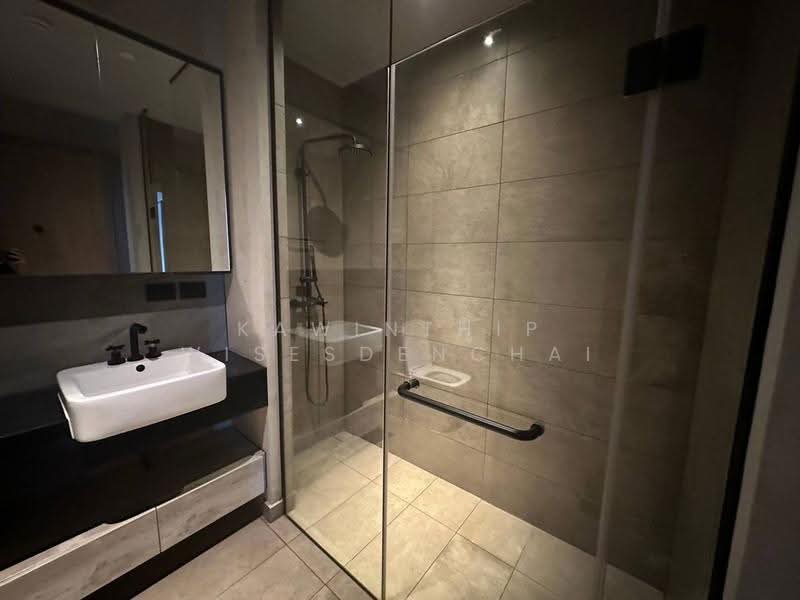 The Lofts Asoke, Bangkok, Sukhumvit 21 Road, Khlongtoei Nua, Watthana, Bangkok, 2 Bedrooms, 88 sqm, Condo For Rent, by Kawinthip Wisesdenchai, 500572287 - DDproperty.com