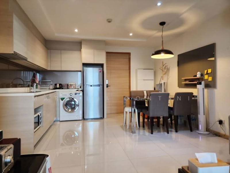 Socio Reference 61, Bangkok, Sukhumvit 61, Khlongtoei Nua, Watthana, Bangkok, 2 Bedrooms, 72 sqm, Condo For Rent, by Marcella Contini, 500572291 - DDproperty.com