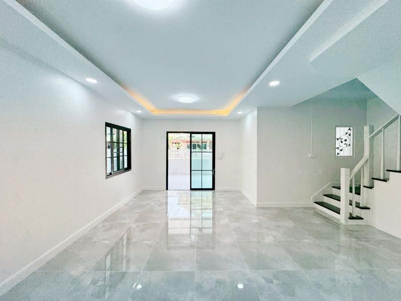 Baan Pruksa 20 Lumlukka-Klong 2, Pathum Thani, ถนนลำลูกกา, Khu Khot, Lam Luk Ka, Pathum Thani, 3 Bedrooms, 96 sqm, Townhouse For Sale, by พิมพ์นภัส ภูธนภัทร, 500572308 - DDproperty.com