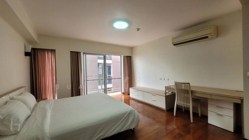 Baan Sukhumvit 14, Bangkok, 1/1 Soi Sukhumvit 14, Khlong Toei, Bangkok, 2 Bedrooms, 99 sqm, Condo For Rent, by Sompob Buaparungsri, 500572318 - DDproperty.com