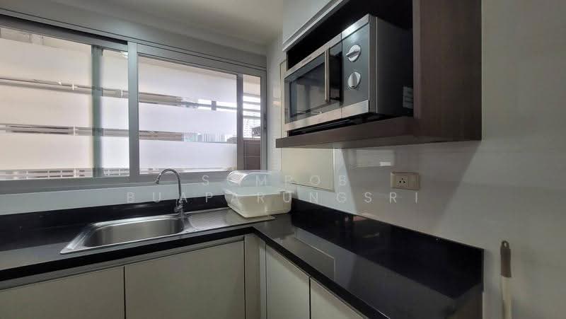 Baan Sukhumvit 14, Bangkok, 1/1 Soi Sukhumvit 14, Khlong Toei, Bangkok, 2 Bedrooms, 99 sqm, Condo For Rent, by Sompob Buaparungsri, 500572318 - DDproperty.com