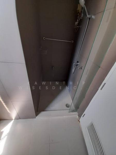 UP Ekamai, Bangkok, Soi Sukhumvit 63, Khlong Tan Nua, Watthana, Bangkok, 2 Bedrooms, 67 sqm, Condo For Rent, by Kawinthip Wisesdenchai, 500572341 - DDproperty.com