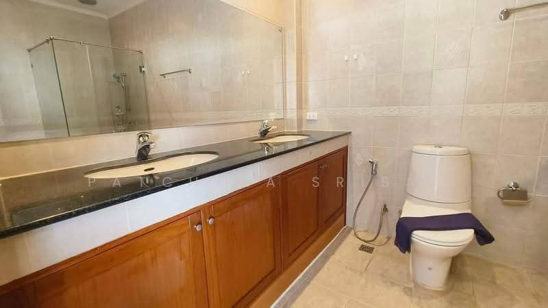 undefined, Chon Buri (Pattaya), Nong Pru, Bang Lamung (Pattaya), Chon Buri (Pattaya), 5 Bedrooms, 280 sqm, Villa For Rent, by Patchara Srisak, 500572344 - DDproperty.com