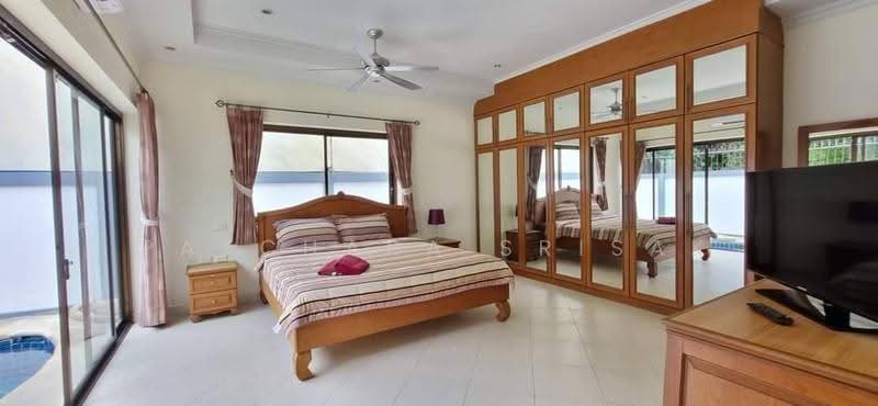 undefined, Chon Buri (Pattaya), Nong Pru, Bang Lamung (Pattaya), Chon Buri (Pattaya), 5 Bedrooms, 280 sqm, Villa For Rent, by Patchara Srisak, 500572344 - DDproperty.com