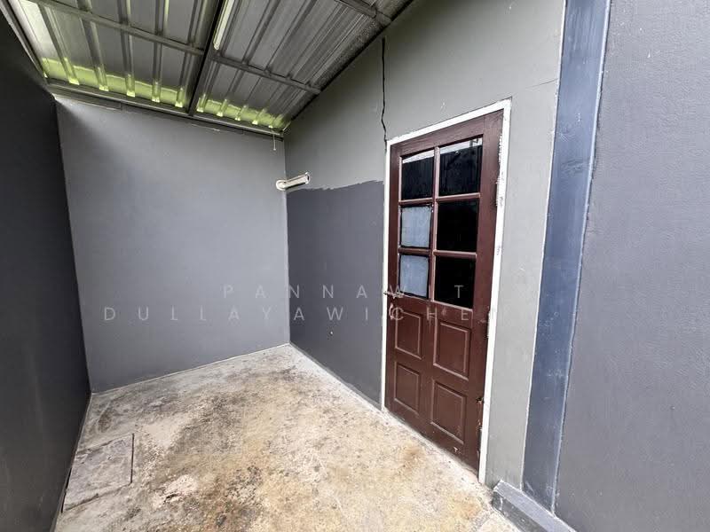 550 sq.m. warehouse for rent in Sam Wa Tawan Ok, Khlong Sam Wa, Bangkok (JKPBKK1257), Bangkok, Sam Wa Tawan Ok, Khlong Sam Wa, Bangkok, , 550 sqm, Warehouse/Factory For Rent, by Pannawit Dullayawichenwut, 500572345 - DDproperty.com
