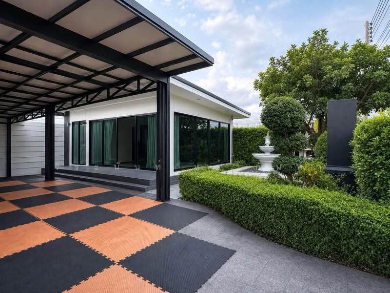 For Sale:Detached House with PrivateGarden and Muay Thai Gym Space,Hang Dong Chiang Mai, Chiang Mai, San Phak Wan, Hang Dong, Chiang Mai, 4 Bedrooms, 300 sqm, Single Detached House For Sale, by จีระนันท์ หล้ากันหา, 500572355 - DDproperty.com