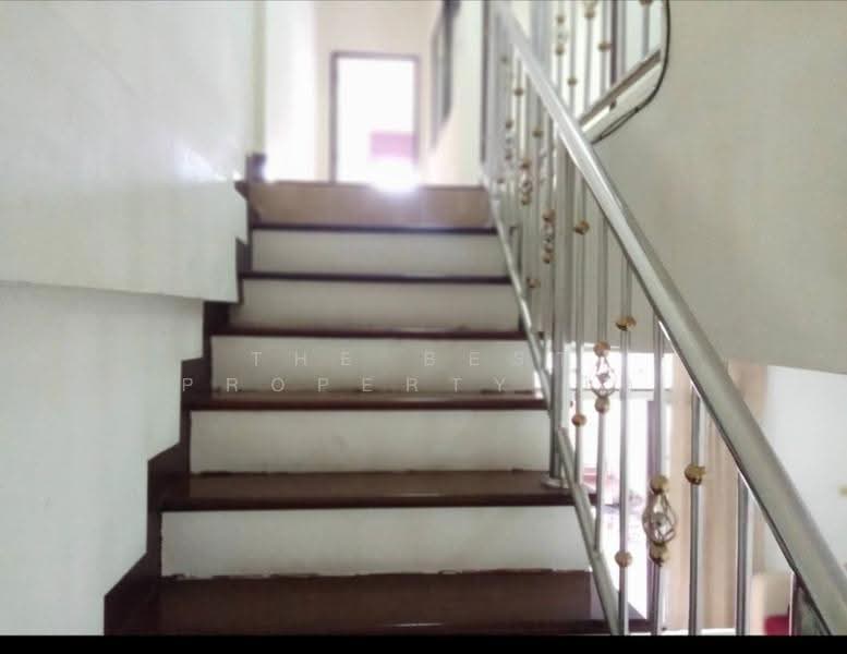 รุ่งกิจวิลล่า 11, Bangkok, Khlong Sam Prawet, Lat Krabang, Bangkok, 3 Bedrooms, 100 sqm, Townhouse For Sale, by The Best Property นิด, 500572362 - DDproperty.com