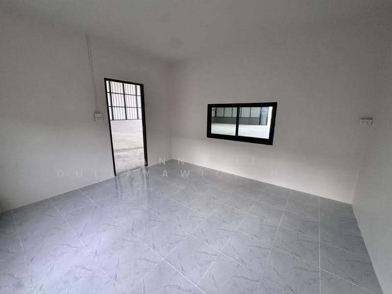 โกดัง 304 ตร.ม. ให้เช่า ที่ สามวาตะวันตก, คลองสามวา, กรุงเทพมหานคร (JKPBKK1258), กรุงเทพ, สามวาตะวันตก, คลองสามวา, กรุงเทพ, 304 ตร.ม., โกดัง-โรงงาน ให้เช่า, โดย Pannawit Dullayawichenwut, 500572389 - DDproperty.com