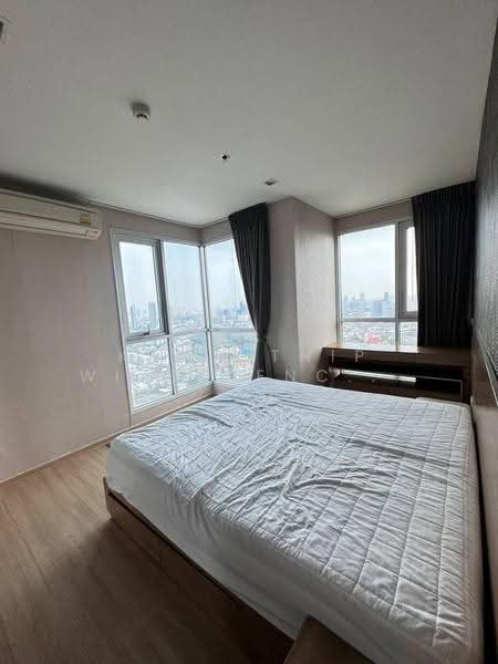 Rhythm Sathorn, Bangkok, 141 Soi Sathorn 21, Yan Nawa, Sathon, Bangkok, 2 Bedrooms, 65 sqm, Condo For Rent, by Kawinthip Wisesdenchai, 500572403 - DDproperty.com