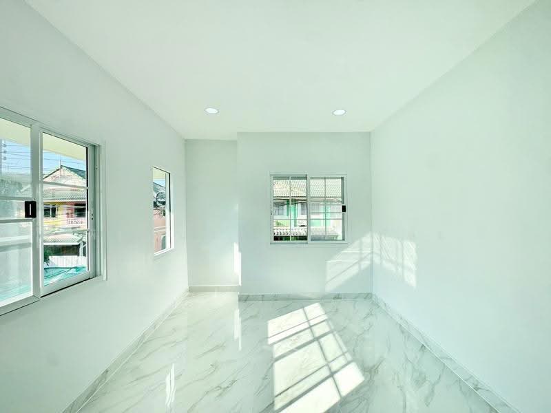 Baan Pruksa 20 Lumlukka Klong 2, Pathum Thani, Soi Lam Luk Ka 11, Khu Khot, Lam Luk Ka, Pathum Thani, 3 Bedrooms, 96 sqm, Townhouse For Sale, by พิมพ์นภัส ภูธนภัทร, 500572409 - DDproperty.com