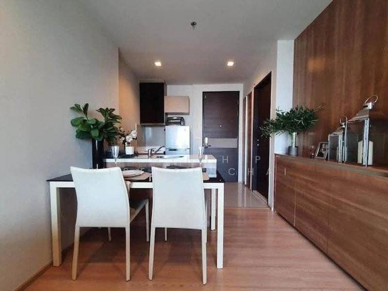 Rhythm Sathorn, Bangkok, 141 Soi Sathorn 21, Yan Nawa, Sathon, Bangkok, 1 Bedroom, 45 sqm, Condo For Rent, by Kawinthip Wisesdenchai, 500572453 - DDproperty.com