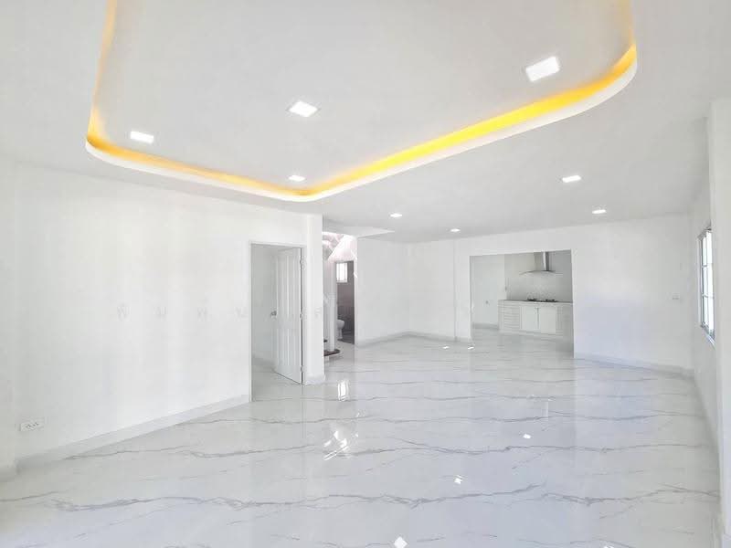 Baan Sirarom Lam Luk Ka Klong 4 : บ้านสิรารมย์ ลำลูกกา คลอง 4, ปทุมธานี, ลาดสวาย, ลำลูกกา, ปทุมธานี, 200 ตร.ม., บ้านเดี่ยว ขาย, โดย พิมพ์นภัส ภูธนภัทร, 500572472 - DDproperty.com