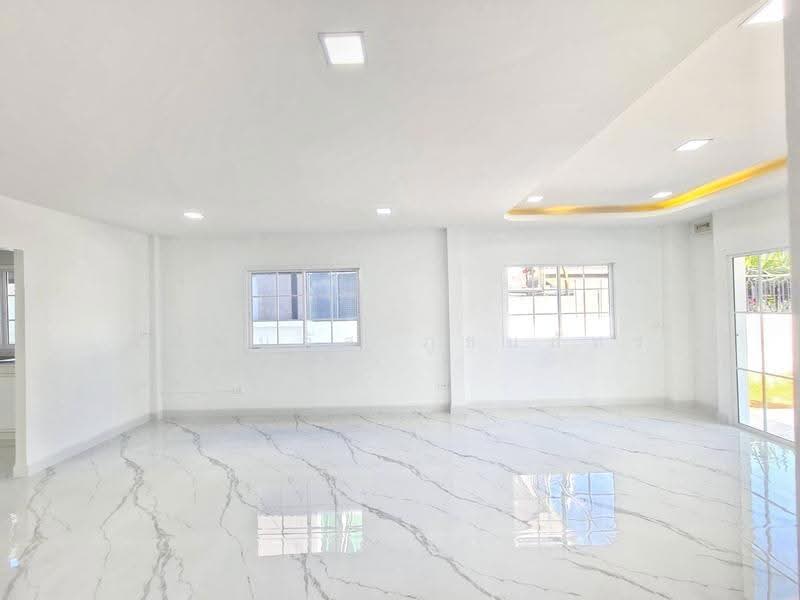 Baan Sirarom Lam Luk Ka Klong 4 : บ้านสิรารมย์ ลำลูกกา คลอง 4, ปทุมธานี, ลาดสวาย, ลำลูกกา, ปทุมธานี, 200 ตร.ม., บ้านเดี่ยว ขาย, โดย พิมพ์นภัส ภูธนภัทร, 500572472 - DDproperty.com