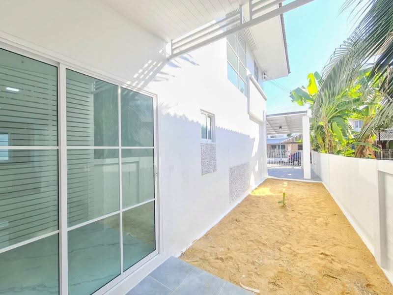Baan Sirarom Lam Luk Ka Klong 4 : บ้านสิรารมย์ ลำลูกกา คลอง 4, ปทุมธานี, ลาดสวาย, ลำลูกกา, ปทุมธานี, 200 ตร.ม., บ้านเดี่ยว ขาย, โดย พิมพ์นภัส ภูธนภัทร, 500572472 - DDproperty.com