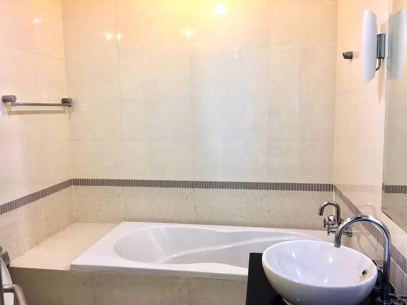 Baan Klang Krung Siam-Pathumwan : บ้านกลางกรุง สยาม-ปทุมวัน คอนโดมิเนียม, กรุงเทพ, ถนนเพชรบุรี แขวงถนนเพชรบุรี เขตราชเทวี กรุงเทพมหานคร, ถนนเพชรบุรี, ราชเทวี, กรุงเทพ, 49 ตร.ม., คอนโด ให้เช่า, โดย Marcella Contini, 500572473 - DDproperty.com