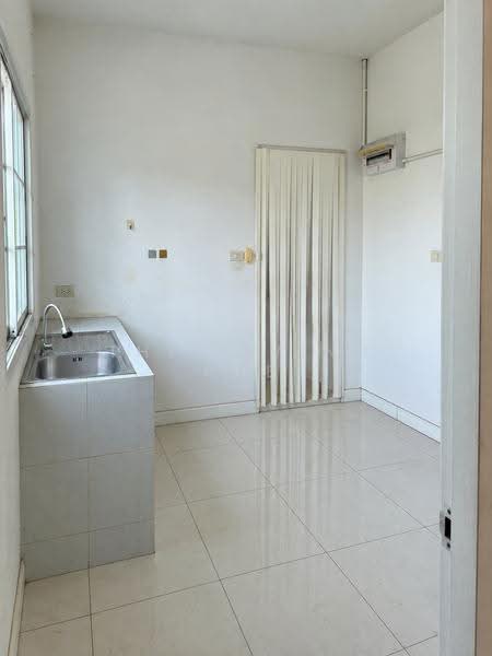 Vina Town (Rayong), Rayong, Pluak Daeng, Rayong, 3 Bedrooms, 100 sqm, Townhouse For Sale, by THE LIVING HUB, 500572483 - DDproperty.com