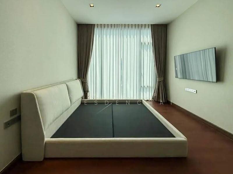 Q1 Sukhumvit, Bangkok, 1 Sukhumvit Road, Khlong Toei, Bangkok, 2 Bedrooms, 108 sqm, Condo For Rent, by Kawinthip Wisesdenchai, 500572489 - DDproperty.com