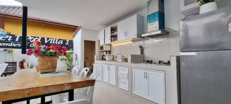 undefined, Chon Buri (Pattaya), Nong Pru, Bang Lamung (Pattaya), Chon Buri (Pattaya), 4 Bedrooms, 200 sqm, Villa For Rent, by Patchara Srisak, 500572490 - DDproperty.com