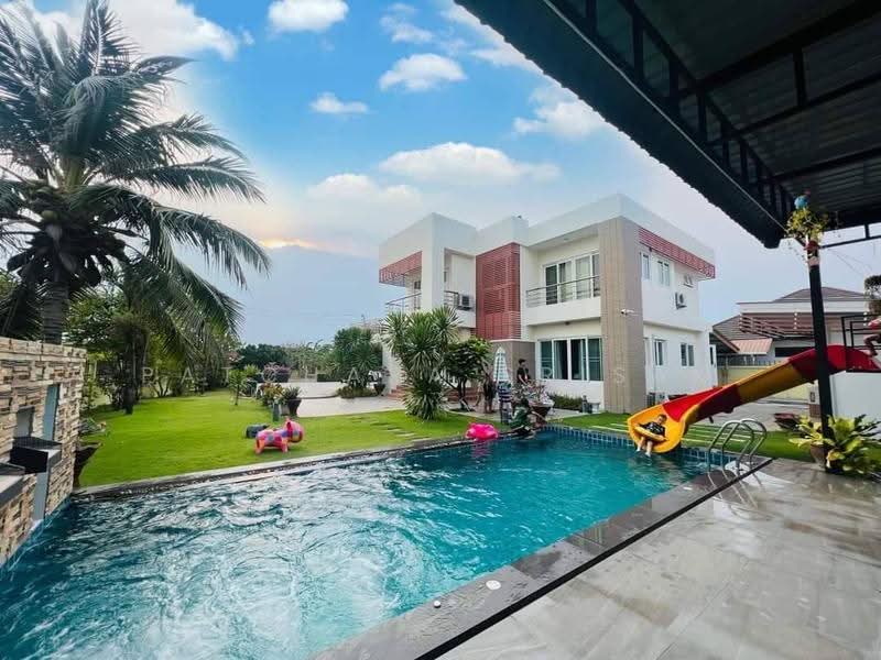 4-BR House, Prachuap Khiri Khan, Thap Tai, Hua Hin, Prachuap Khiri Khan, 4 Bedrooms, 300 sqm, Single Detached House For Rent, by Patchara Srisak, 500572510 - DDproperty.com