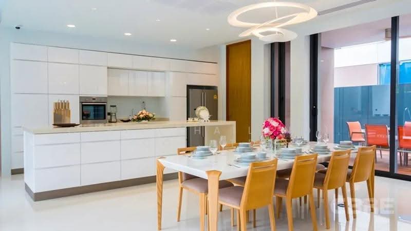 Single House, Bangkok, Phra Kanong Nua, Watthana, Bangkok, 4 Bedrooms, 557 sqm, Single Detached House For Sale, by CBRE (Thailand) Co.,Ltd, 500572514 - DDproperty.com