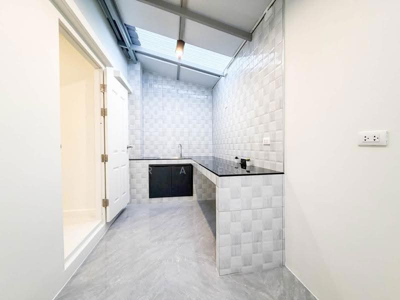 Pleno Pinklao-Wongwaen, Nonthaburi, Soi Atchariya Phatthana 2, Plai Bang, Bang Kruai, Nonthaburi, 3 Bedrooms, 105 sqm, Townhouse For Sale, by NR AGENT, 500572516 - DDproperty.com