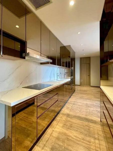 Noble Ploenchit, Bangkok, 1035 Ploenchit Road, Lumphini, Pathum Wan, Bangkok, 3 Bedrooms, 178 sqm, Condo For Rent, by Kawinthip Wisesdenchai, 500572547 - DDproperty.com