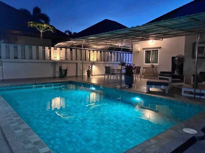 3-BR House, Chon Buri (Pattaya), Nong Pru, Bang Lamung (Pattaya), Chon Buri (Pattaya), 3 Bedrooms, 220 sqm, Single Detached House For Rent, by Patchara Srisak, 500572552 - DDproperty.com