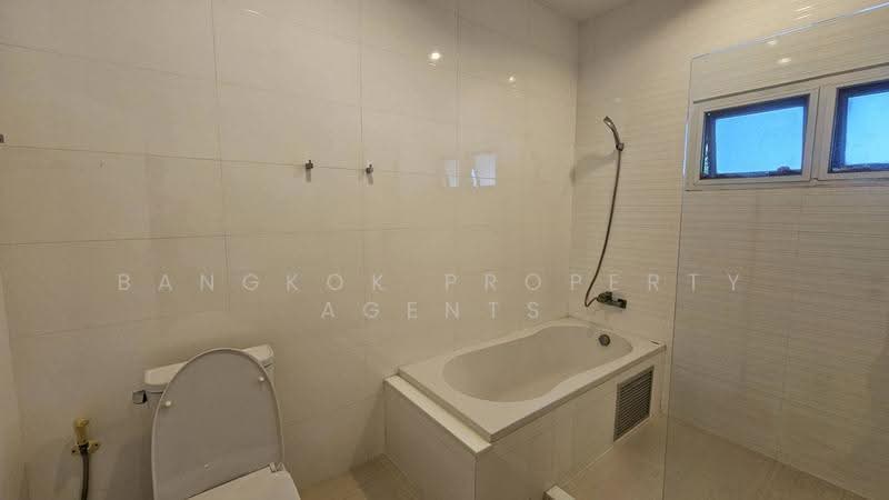 Baan Phansiri, Bangkok, Soi Thonglor 17, Khlong Tan Nua, Watthana, Bangkok, 3 Bedrooms, 240 sqm, Condo For Rent, by BANGKOK PROPERTY AGENTS, 500572579 - DDproperty.com