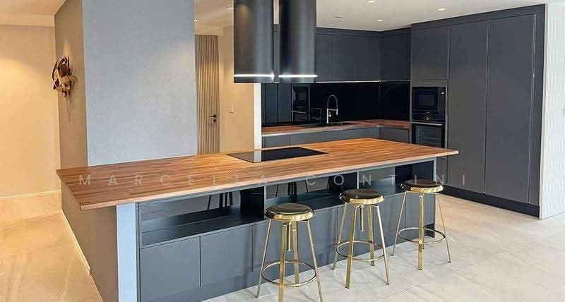 Crystal Garden, Bangkok, 217 Sukhumvit 4 Alley, Khlong Toei, Bangkok, 2 Bedrooms, 300 sqm, Condo For Sale, by Marcella Contini, 500572580 - DDproperty.com