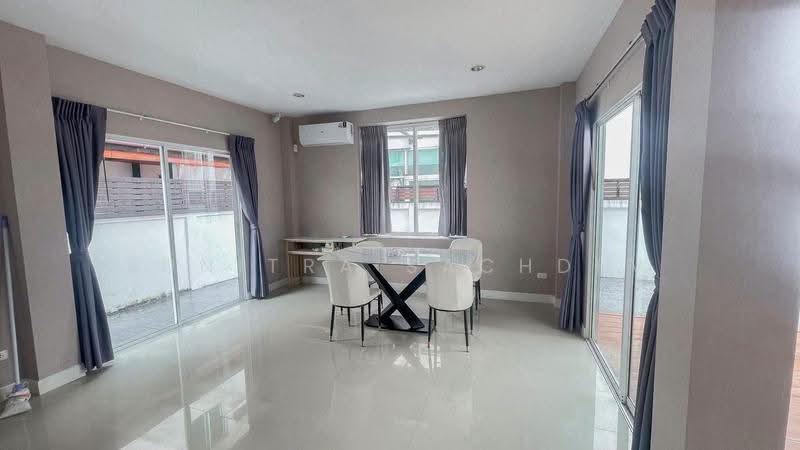 Nirvana Beyond Lite Rama 9, Bangkok, Soi Krungthep Kreetha 32, Saphan Sung, Bangkok, 3 Bedrooms, 225 sqm, Single Detached House For Rent, by Sunitra Sachdev, 500572593 - DDproperty.com