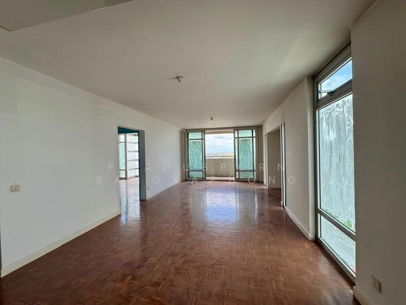 Superior Condominium, Nonthaburi, Bond Street, Pak Kret, Nonthaburi, 2 Bedrooms, 75 sqm, Condo For Sale, by PRADUBPORN SANGKAPHONG, 500572599 - DDproperty.com