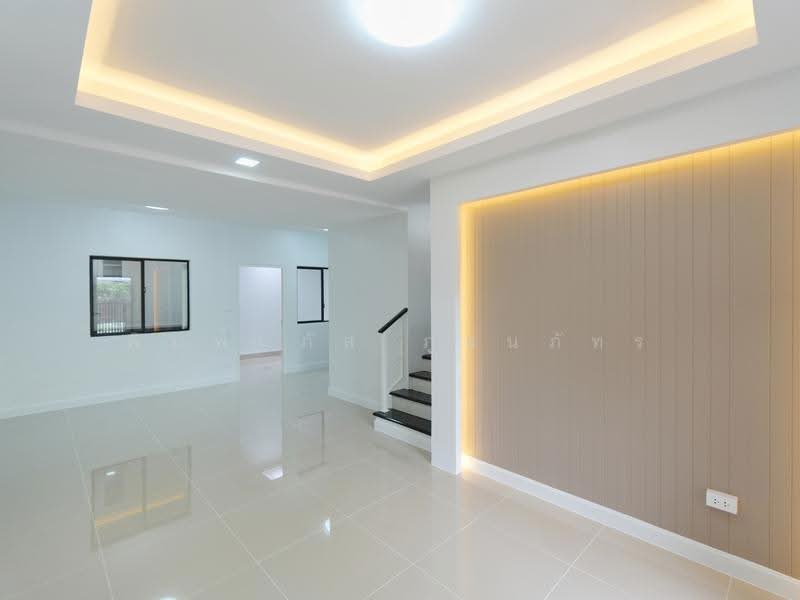 Baan Pruksa 40 Rangsit Klong 3, Pathum Thani, Soi Batanee Village, Khlong Sam, Khlong Luang, Pathum Thani, 3 Bedrooms, 64 sqm, Townhouse For Sale, by พิมพ์นภัส ภูธนภัทร, 500572606 - DDproperty.com