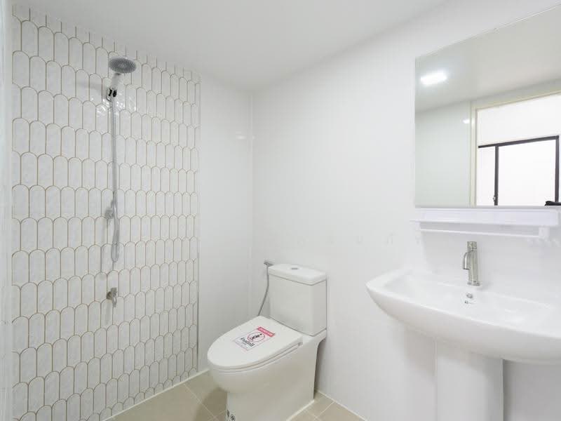 Baan Pruksa 40 Rangsit Klong 3, Pathum Thani, Soi Batanee Village, Khlong Sam, Khlong Luang, Pathum Thani, 3 Bedrooms, 64 sqm, Townhouse For Sale, by พิมพ์นภัส ภูธนภัทร, 500572606 - DDproperty.com