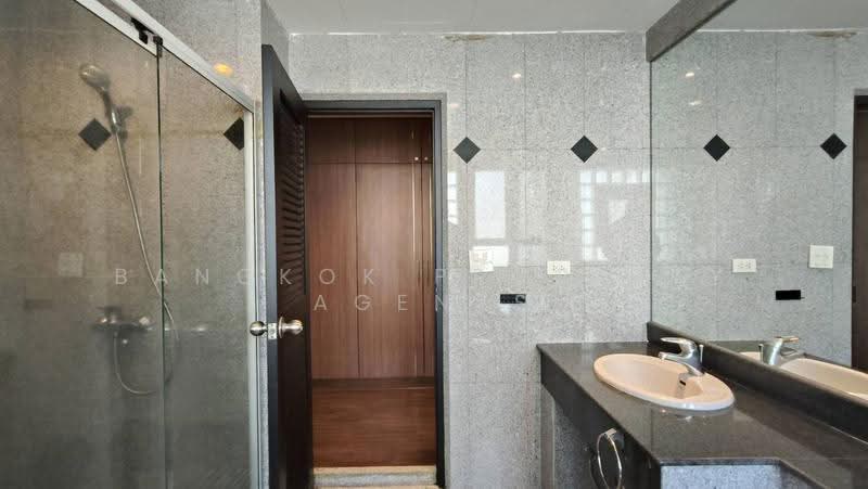 Baan Thai Living Ekkamai : บ้านไทยลิฟวิ่ง เอกมัย, กรุงเทพ, 40 ซอย ปรีดีพนมยงค์ 31, คลองตันเหนือ, วัฒนา, กรุงเทพ, 157 ตร.ม., คอนโด ให้เช่า, โดย BANGKOK PROPERTY AGENTS, 500572608 - DDproperty.com