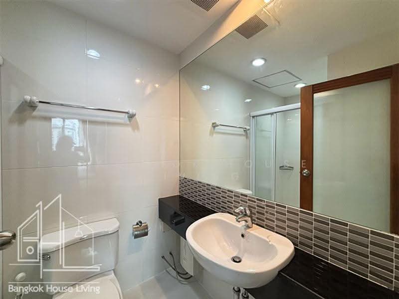 The Residence Sukhumvit 24, Bangkok, Soi Sukhumvit 24, Khong Tan, Khlong Toei, Bangkok, 2 Bedrooms, 160 sqm, Apartment For Rent, by Bangkok House Living, 500572623 - DDproperty.com