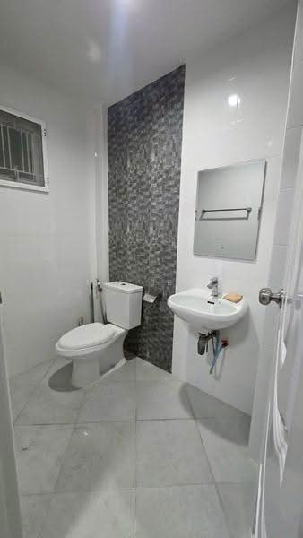 บางแสน ฮิลล์ ชลบุรี, Chon Buri (Pattaya), Huai Kapi, Muang Chon Buri, Chon Buri (Pattaya), 2 Bedrooms, 100 sqm, Townhouse For Sale, by The Best Property ปุ้ย, 500572641 - DDproperty.com