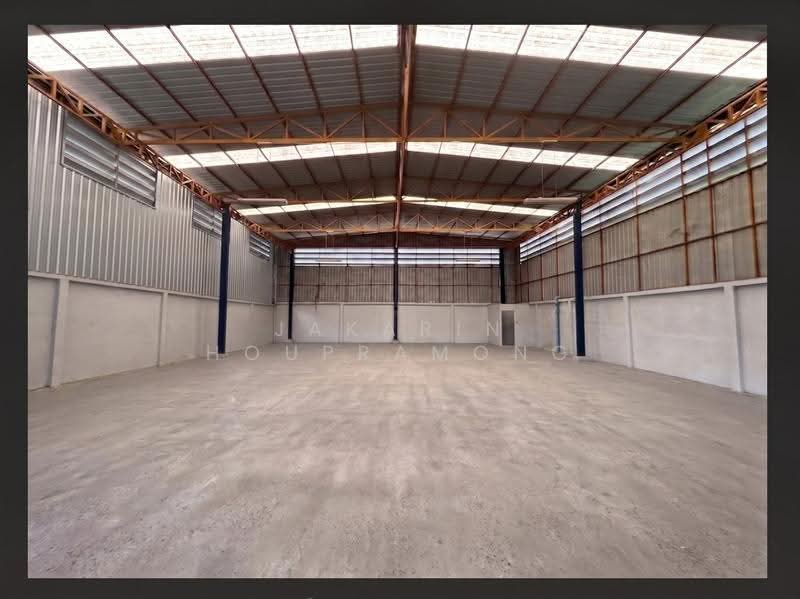 ให้เช่าโกดัง เทียนทะเล บางขุนเทียน กรุงเทพ, Bangkok, Samae Dam, Bang Khun Thian, Bangkok, , 400 sqm, Warehouse/Factory For Rent, by Jakarin Houpramong, 500572653 - DDproperty.com