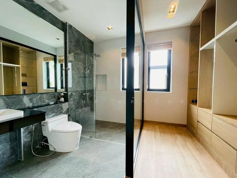 For Sale: Modern City Pool Villa with Private Minral Water Pool, Wat ket, Chiang Mai, Wat Khet, Muang Chiang Mai, Chiang Mai, 4 Bedrooms, 604 sqm, Single Detached House For Sale, by จีระนันท์ หล้ากันหา, 500572659 - DDproperty.com