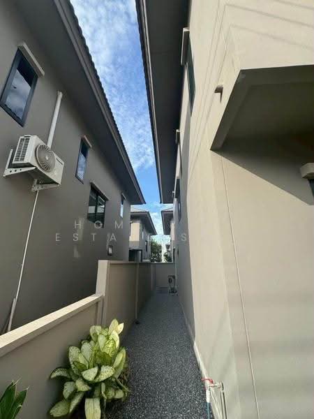 Como Botanica Bangna, Samut Prakan, Bangna-Trad Road Km.10, Bangphli Yai, Bang Plee, Samut Prakan, 3 Bedrooms, 165 sqm, Single Detached House For Rent, by HOME Real Estate Service, 500572663 - DDproperty.com