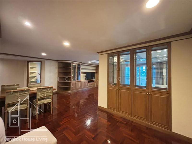 33 Residence, Bangkok, 92 Sukhumvit 33 Alley, Khlong Tan Nua, Watthana, Bangkok, 2 Bedrooms, 140 sqm, Condo For Rent, by Bangkok House Living, 500572692 - DDproperty.com