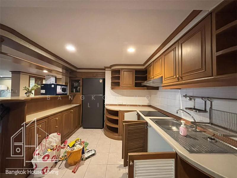 33 Residence, Bangkok, 92 Sukhumvit 33 Alley, Khlong Tan Nua, Watthana, Bangkok, 2 Bedrooms, 140 sqm, Condo For Rent, by Bangkok House Living, 500572692 - DDproperty.com