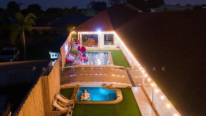 6-BR Villa, Chon Buri (Pattaya), Nong Pru, Bang Lamung (Pattaya), Chon Buri (Pattaya), 6 Bedrooms, 400 sqm, Villa For Rent, by Patchara Srisak, 500572694 - DDproperty.com