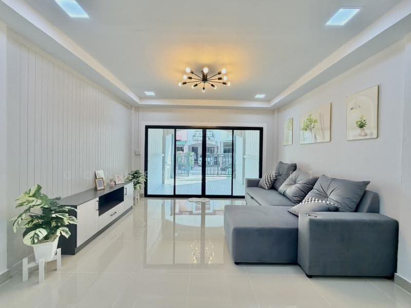 Baan Piyawararom 1, Nonthaburi, Bang Bua Thong, Bang Bua Thong, Nonthaburi, 3 Bedrooms, 100 sqm, Townhouse For Sale, by Connex Property, 500572714 - DDproperty.com