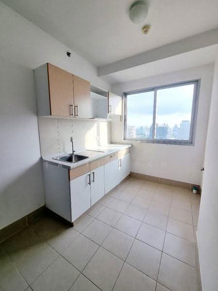 Supalai Park Ekkamai-Thonglor, Bangkok, Petchaburi Road, Bang Kapi, Huai Khwang, Bangkok, 1 Bedroom, 56 sqm, Condo For Sale, by Nat Tantirapan, 500572737 - DDproperty.com