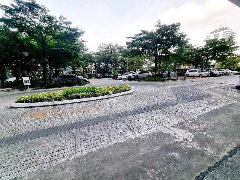 Supalai Park Ekkamai-Thonglor, Bangkok, Petchaburi Road, Bang Kapi, Huai Khwang, Bangkok, 1 Bedroom, 56 sqm, Condo For Sale, by Nat Tantirapan, 500572737 - DDproperty.com