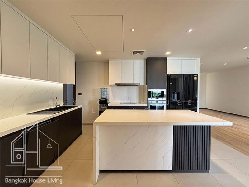 Raveevan Space, Bangkok, Soi Sukhumvit 39, Khlong Tan Nua, Watthana, Bangkok, 3 Bedrooms, 260 sqm, Condo For Rent, by Bangkok House Living, 500572742 - DDproperty.com